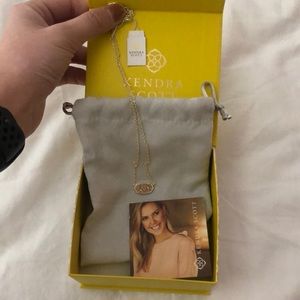 elisa gold pendant necklace in sand